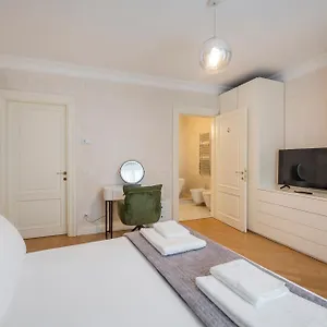 Royal - Centro Brera Apartament