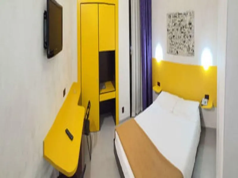 Hotel 38 Mediolan 3*,  Włochy