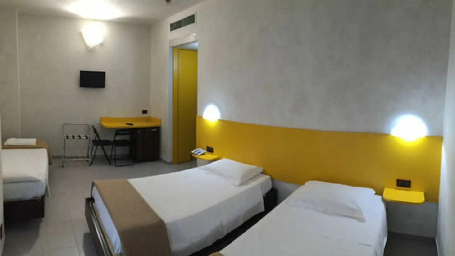 Hotel 38 Mediolan