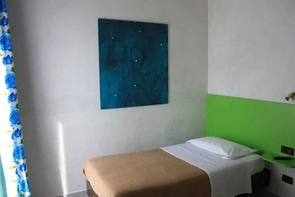 Hotel 38 Milan 3*,  Italy