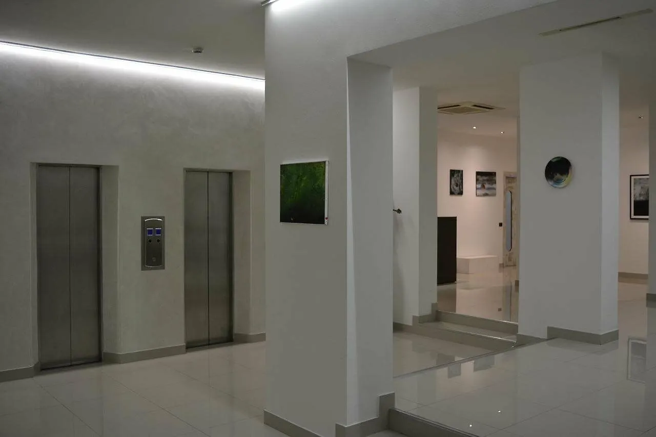 Hotel 38 Milan Italy